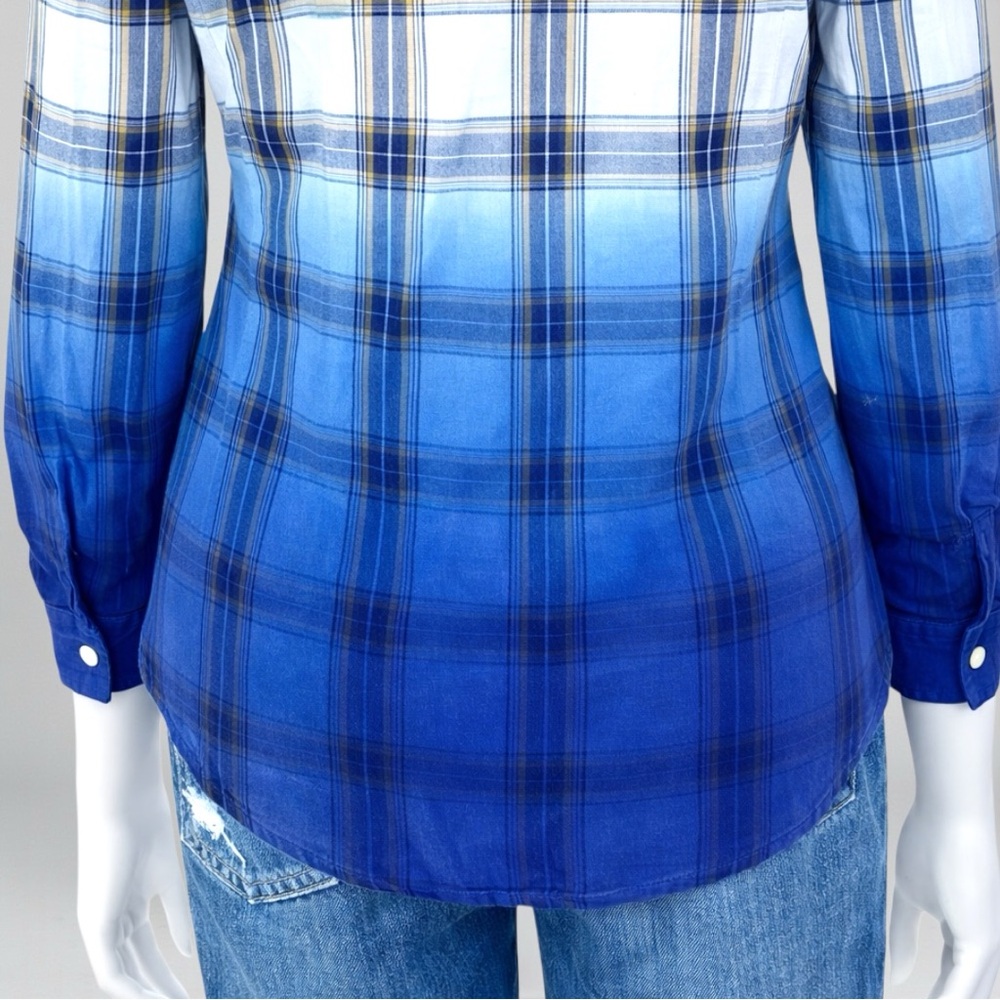 Cato V-Neck Dip-Dyed Plaid Double Pocket Flannel - Picture 10 of 11